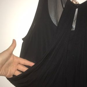 5 for 25 Flowy Back Eyeshadow Top